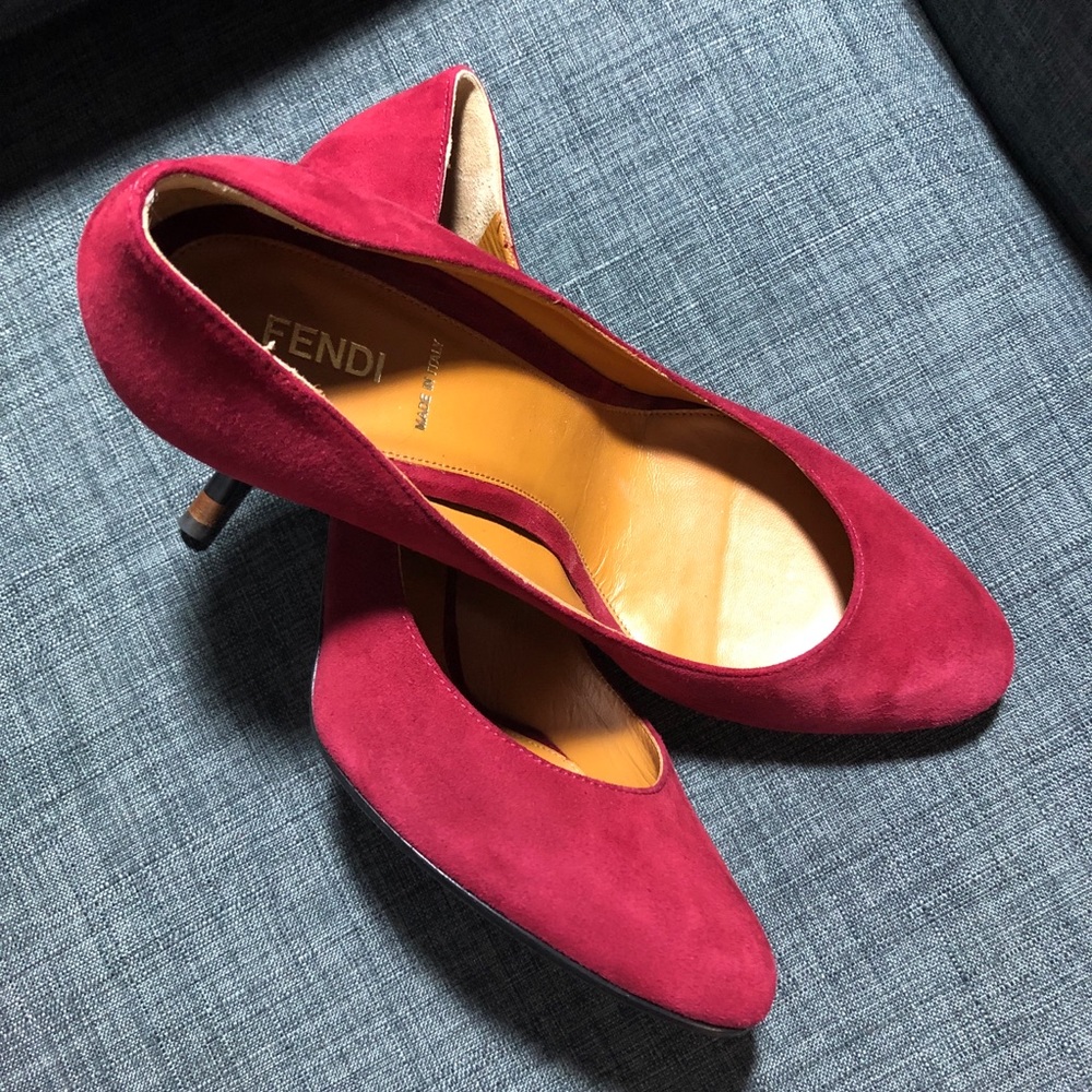 Fendi - maroon suede size 39.5